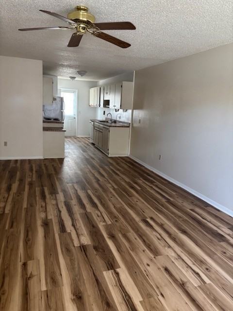 318 W Rosewood Ln - Photo 2 of 13