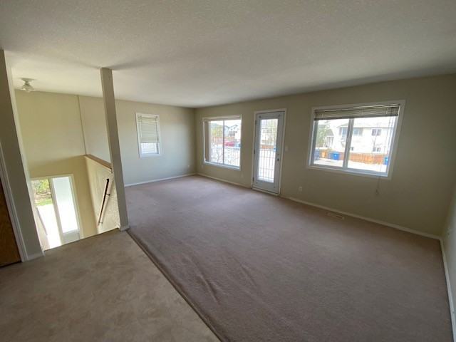 6 Tartan Blvd W - Photo 3 of 15