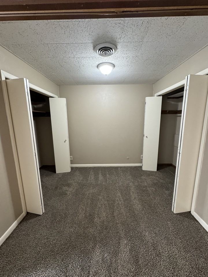 230 W 3rd St. - Photo 6 of 23