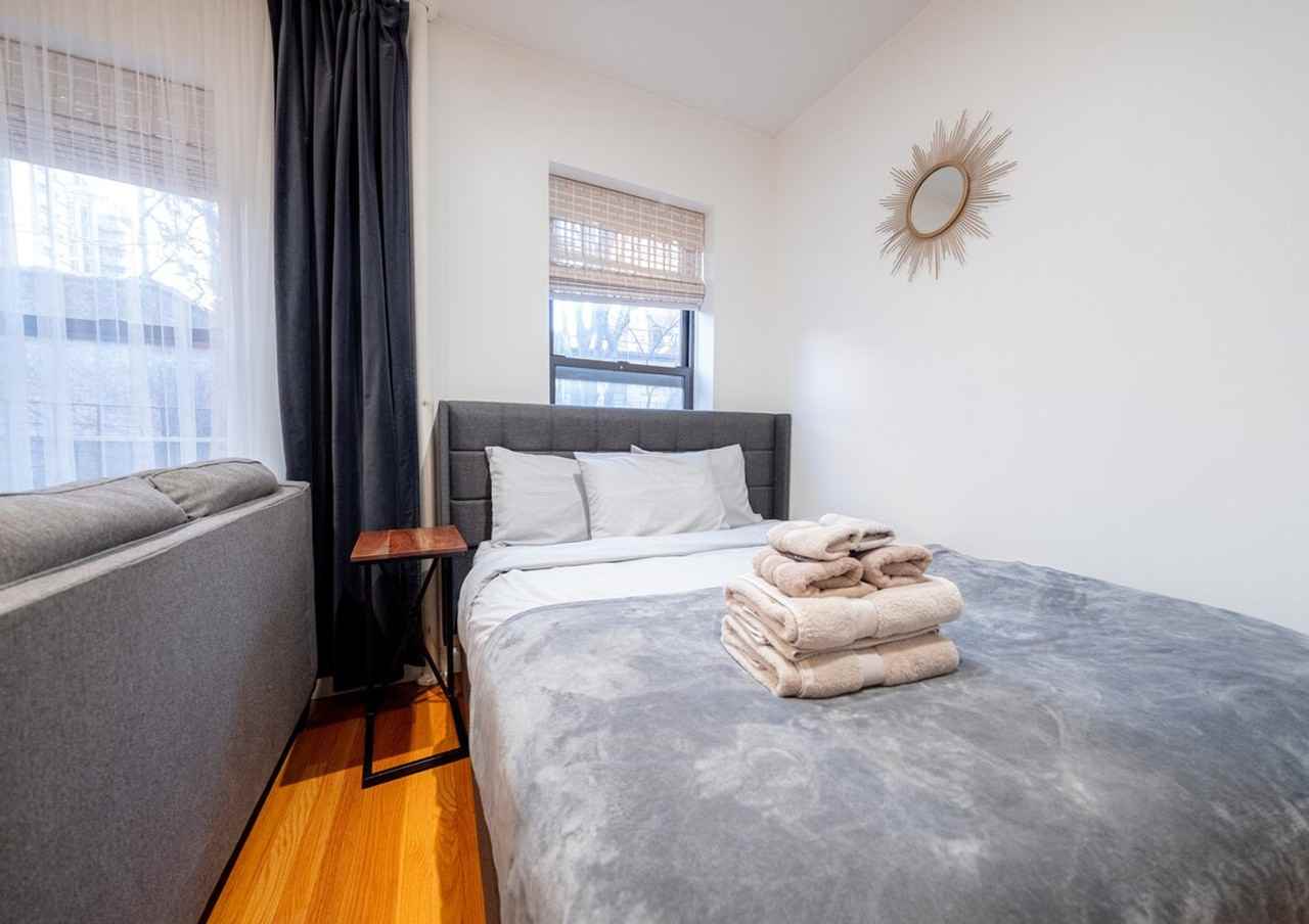 317 East 75th Street - Photo 3 of 23