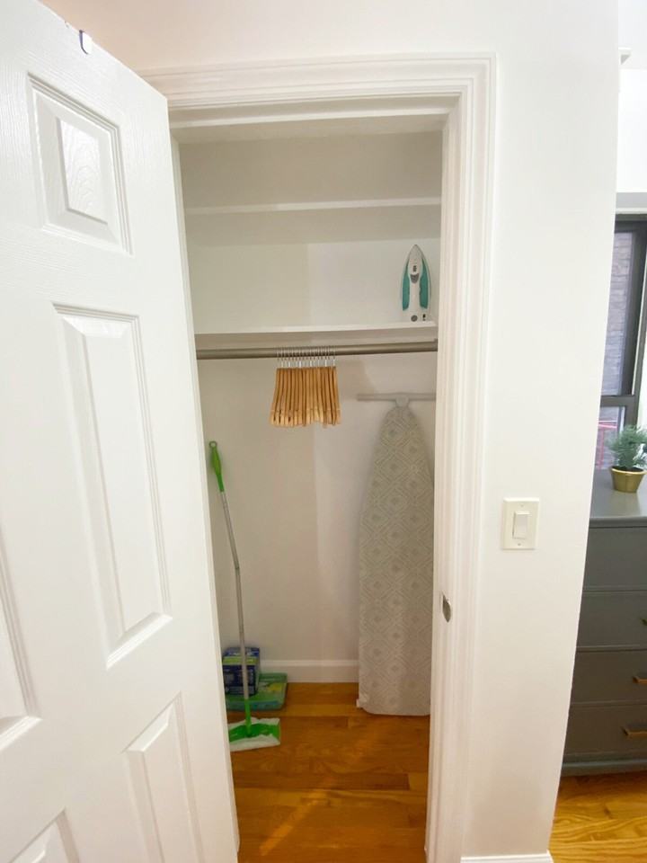 317 East 75th Street - Photo 5 of 23