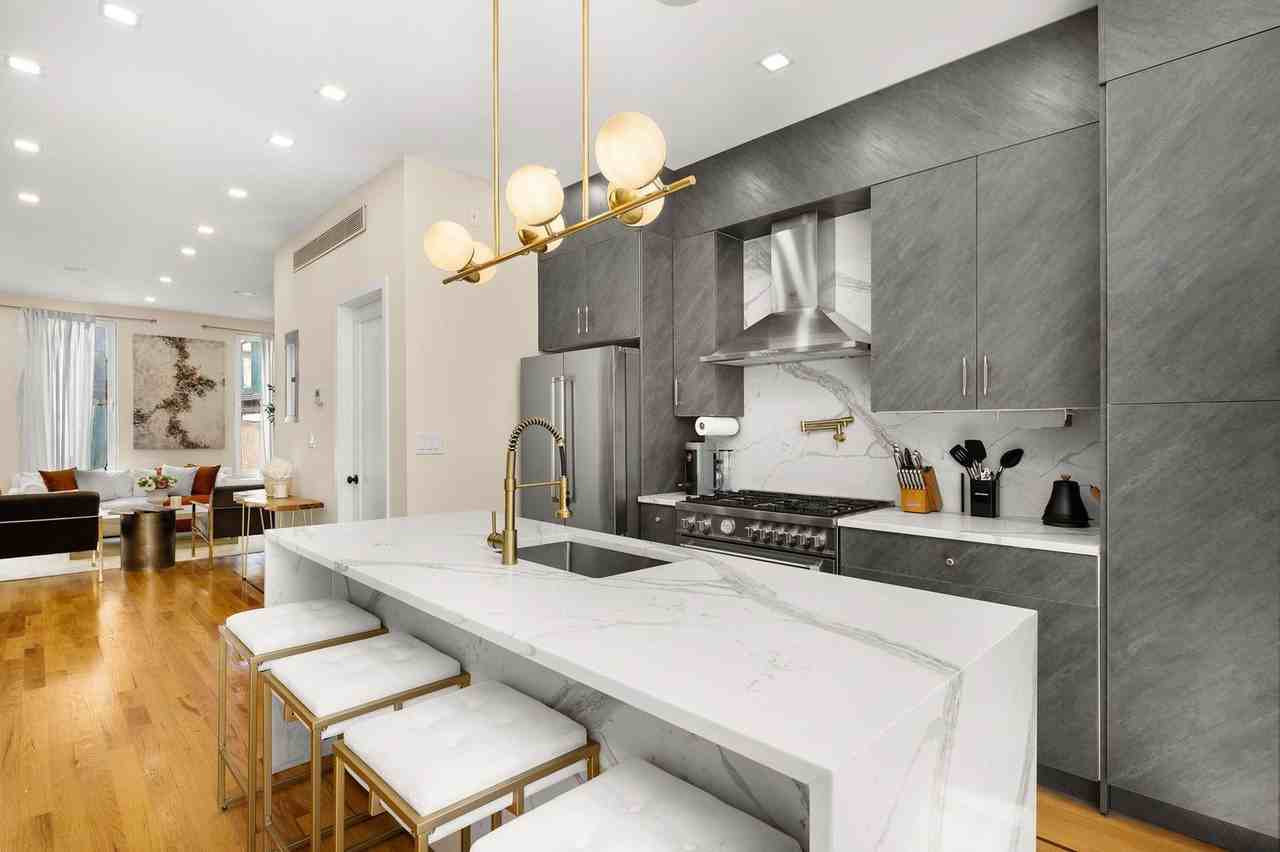 1150 Lafayette Ave #1256828P - Photo 5 of 21