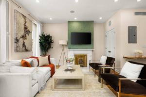 featured image of 1150 Lafayette Ave