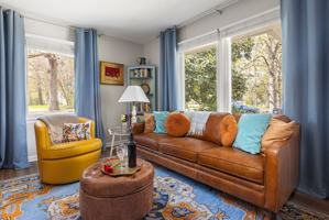 featured image of 500 Oak Avenue