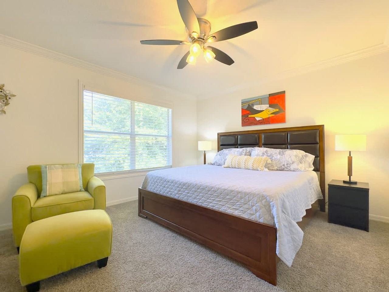 1042 Calabria Ave #1261192P - Photo 4 of 46