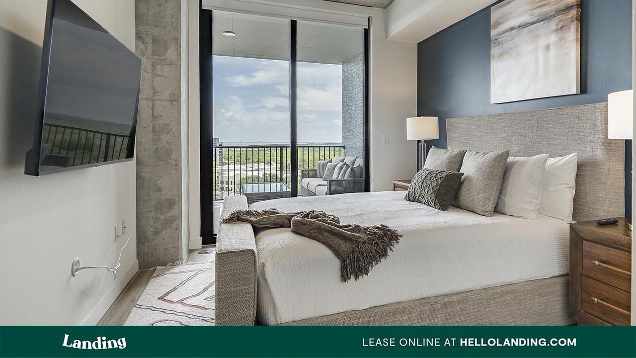 221 Main St N - Photo 5 of 50