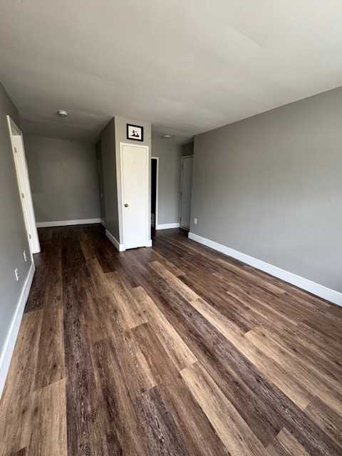 34 Stanley Street #1 - Photo 5 of 8