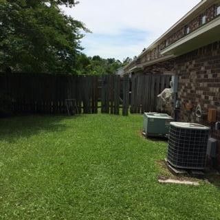 205 Sandlewood Dr - Photo 3 of 3