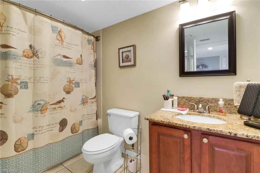 9901 Sunset Cove Ln ##226 - Photo 7 of 37