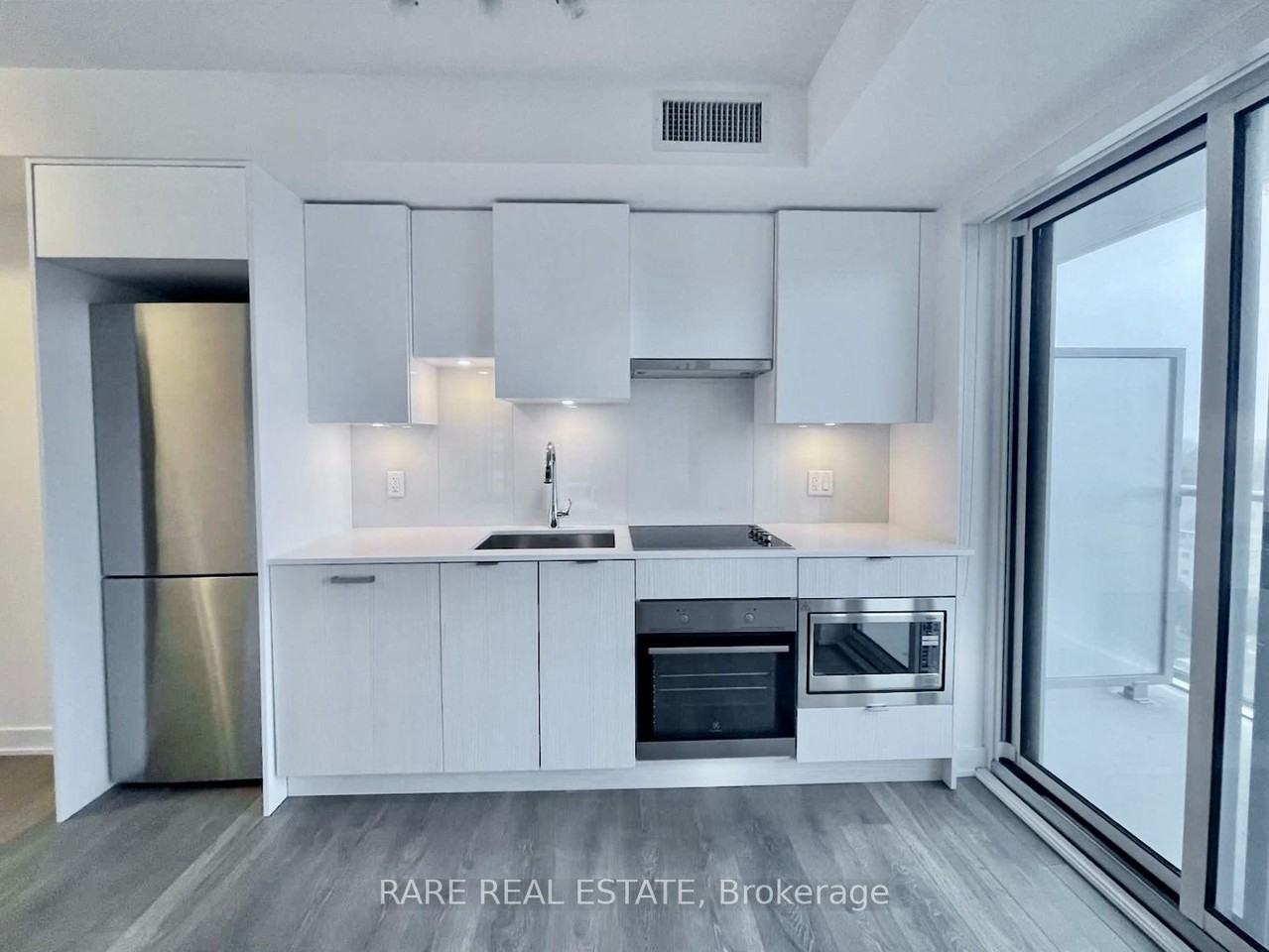 195 Redpath Avenue #1004 - Photo 3 of 17