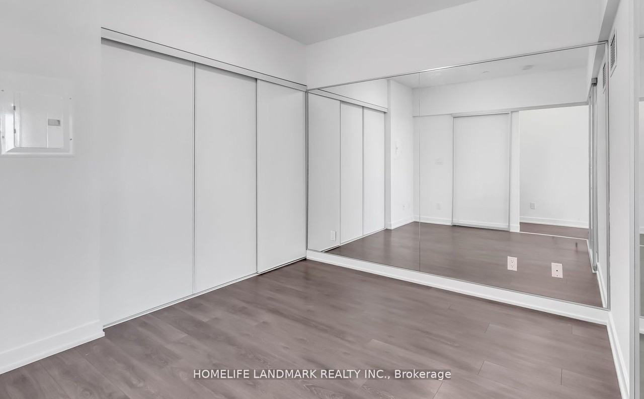 501 Saint Clair Avenue West #419 - Photo 3 of 6