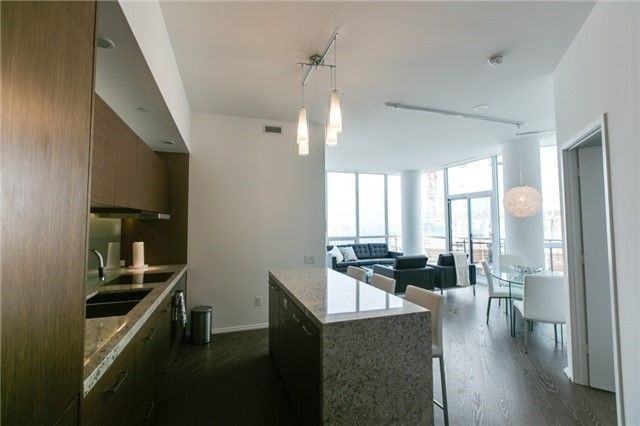 45 Charles Street East #5308 - Photo 3 of 24