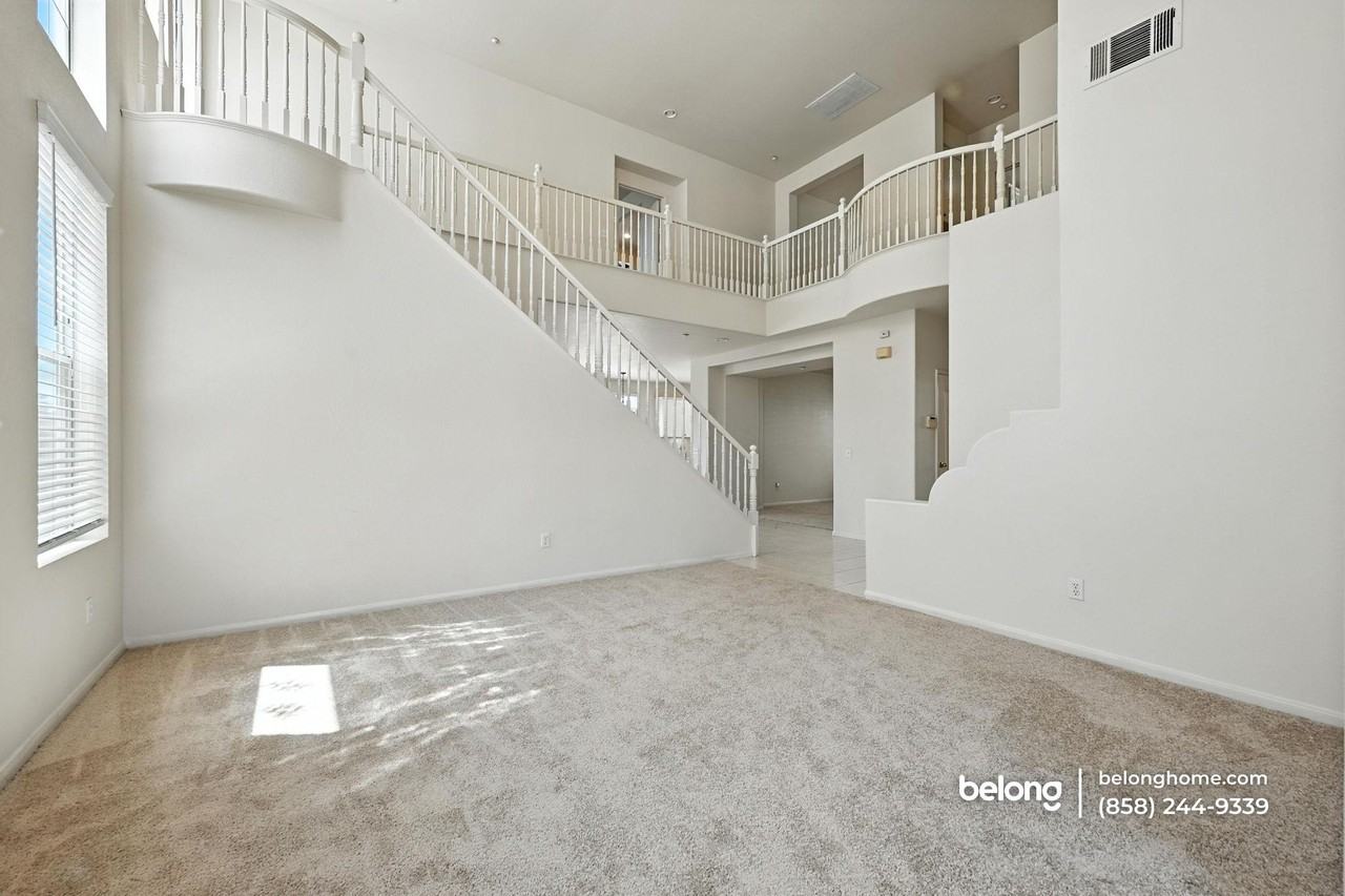 4708 Driftwood Way - Photo 2 of 26