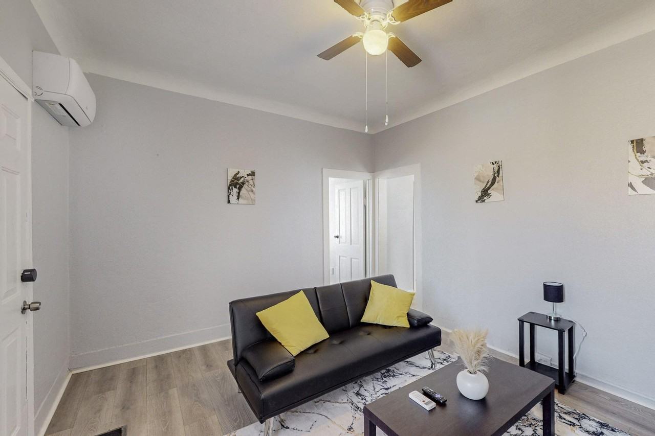 111 Orchard Garden Rd Sw #111-1-2 - Photo 5 of 9