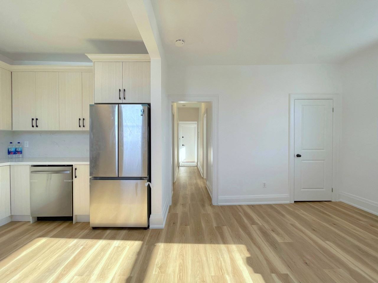 6 Fairlawn Avenue - Photo 2 of 16