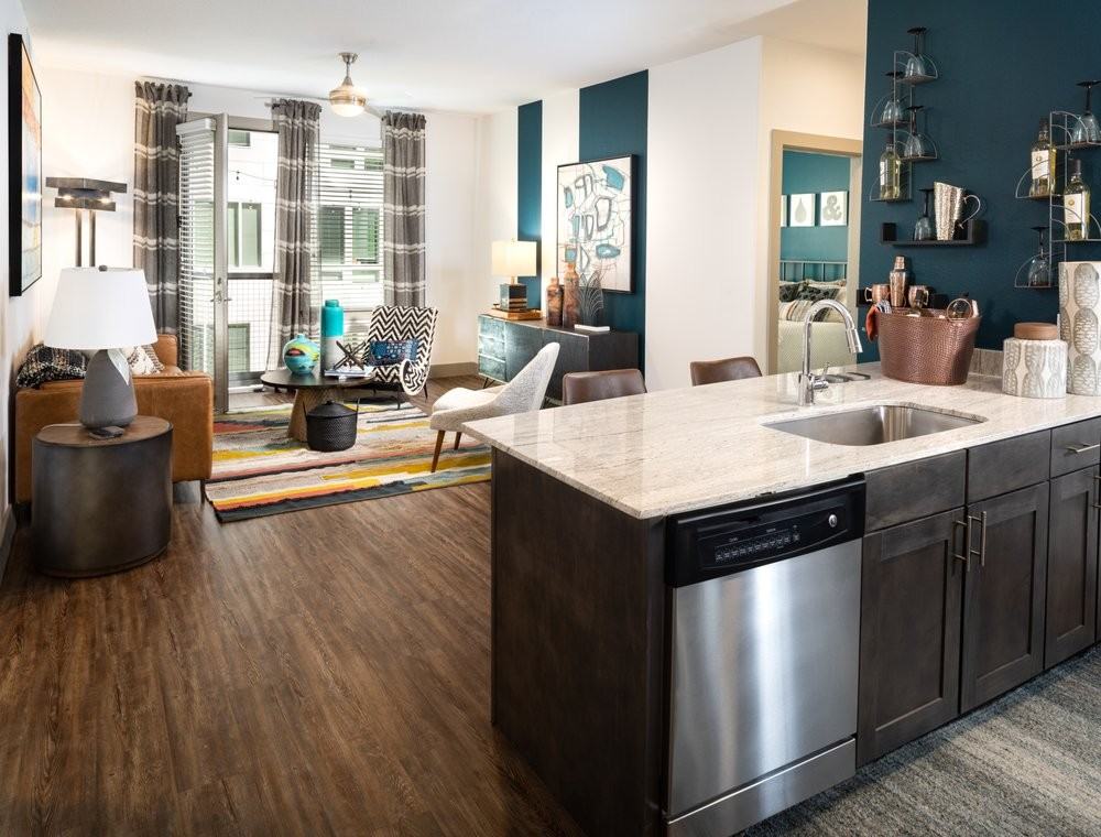 1213 E 5th St - Photo 2 of 23