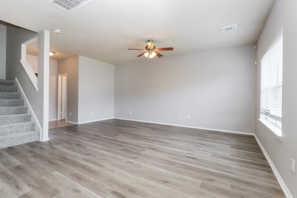 12719 Gable Wind Mill Ln - Photo 6 of 17
