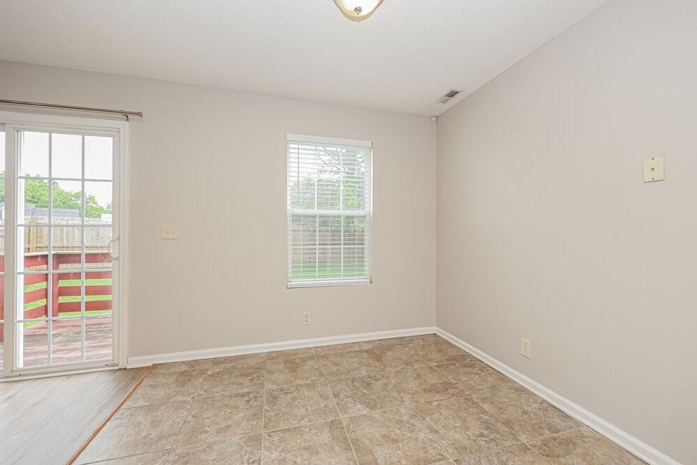 1936 Turnberry Ct - Photo 7 of 17