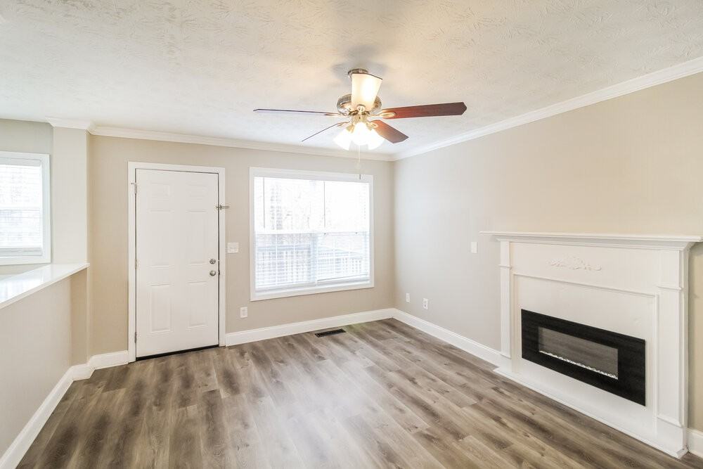 110 Rosewood Cir - Photo 6 of 18