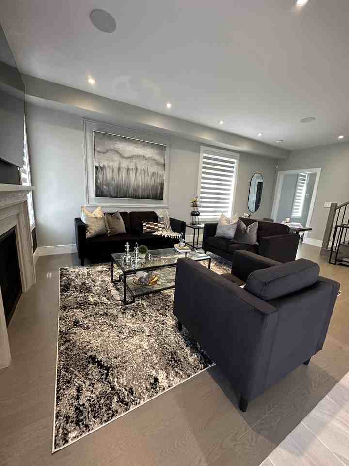 1335 Davis Loop - Photo 3 of 11