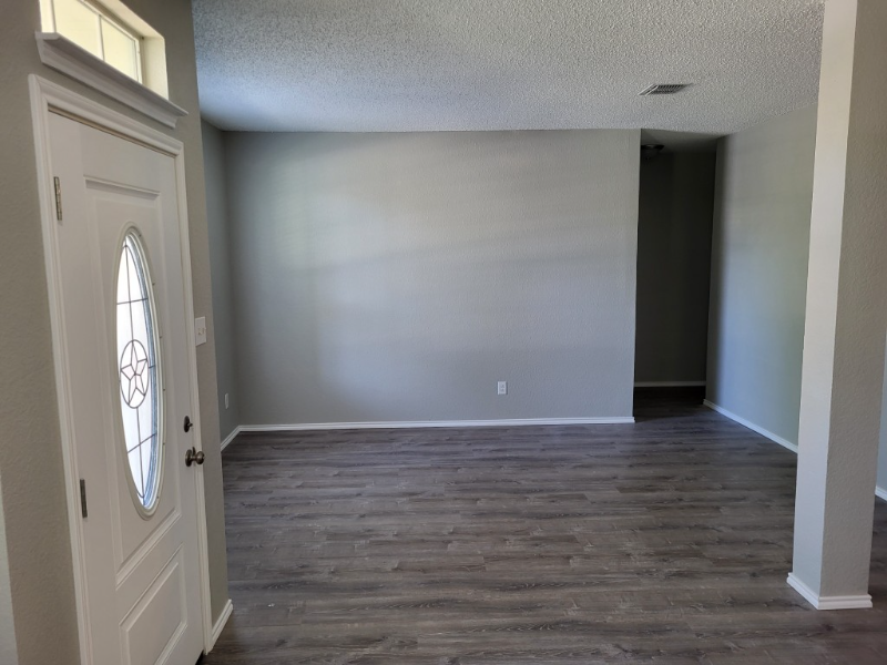 2943 Deer Ridge Dr - Photo 3 of 28