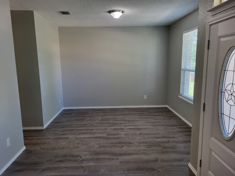 2943 Deer Ridge Dr - Photo 5 of 28