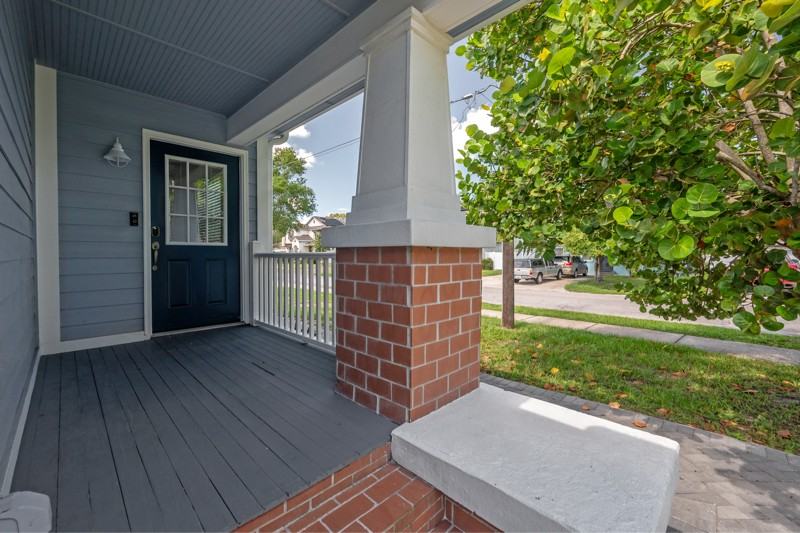 2714 W Fig St - Photo 2 of 50