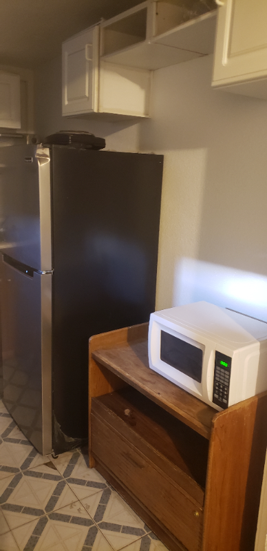 3920 W Wilshire Dr #B - Photo 2 of 8