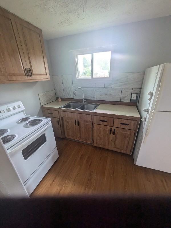 719 Rear Mabel St - Photo 3 of 12