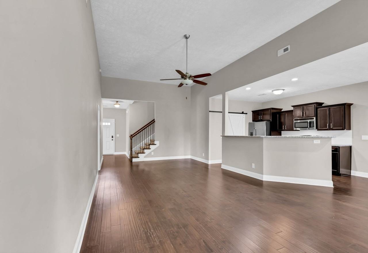 987 Promenade Dr - Photo 7 of 34