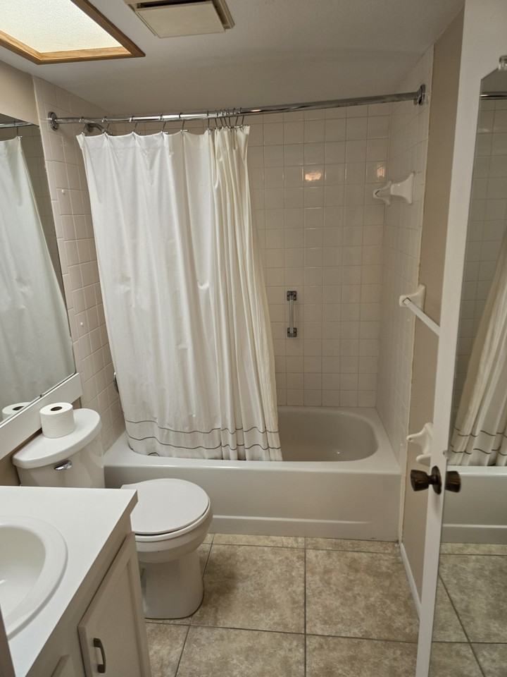 210 Woodlake Wynde #210 - Photo 6 of 13