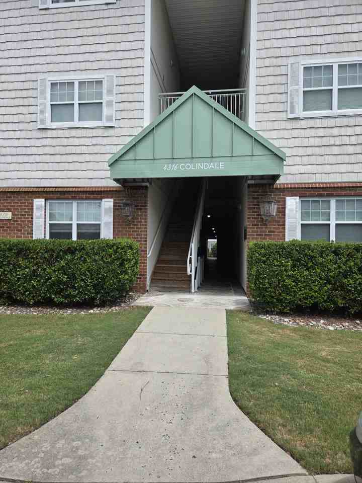 4316 Colindale Rd #106 - Photo 2 of 20