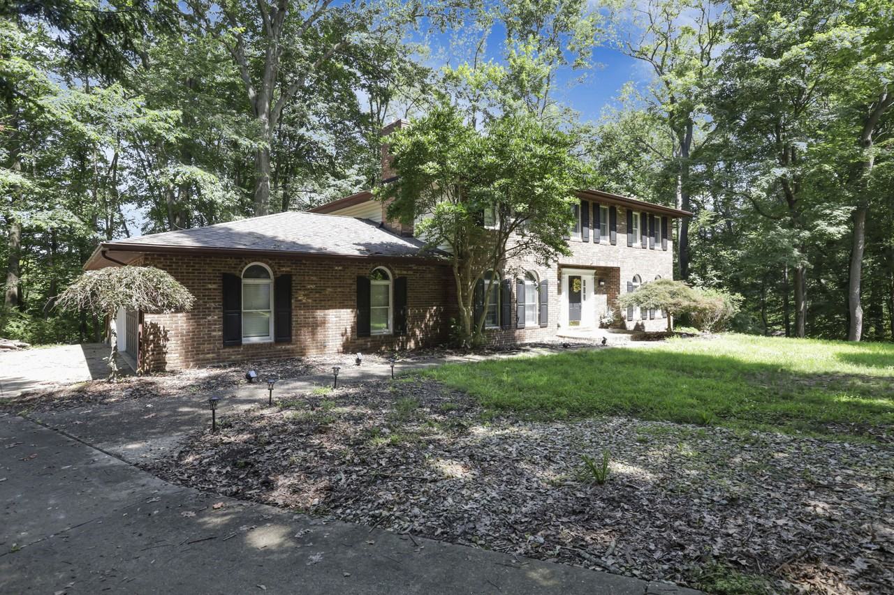 955 Eastward Cir #NA - Photo 2 of 37