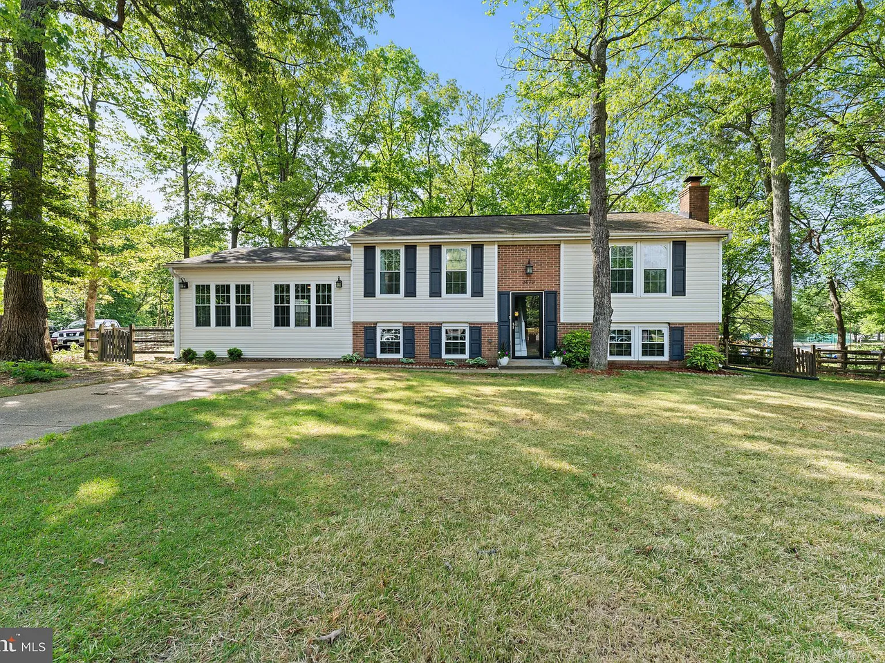 3079 Dorsey Ct #NA - Photo 2 of 9