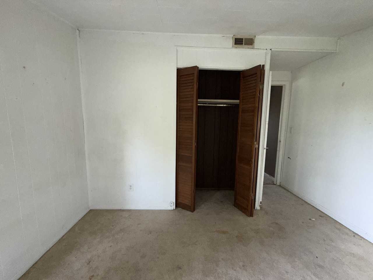 2208 S 5th St #NA - Photo 3 of 20