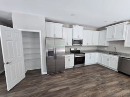 featured image of 814A Jackson Dr #NA