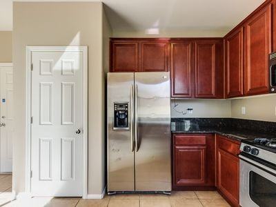 1817 Barrel Oak Ave #NA - Photo 3 of 10