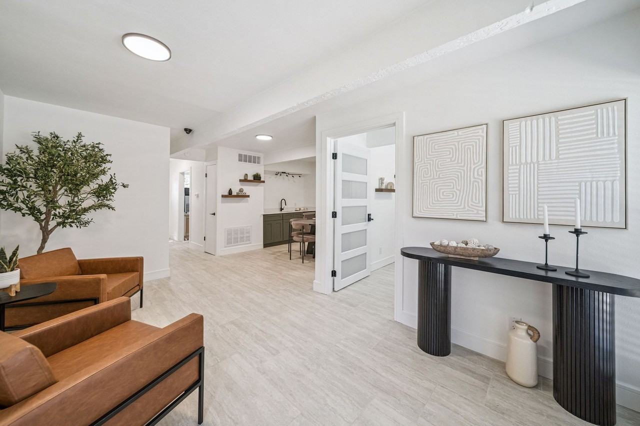 Amazing Remodeled Units in Mid Town! - Photo 7 of 37