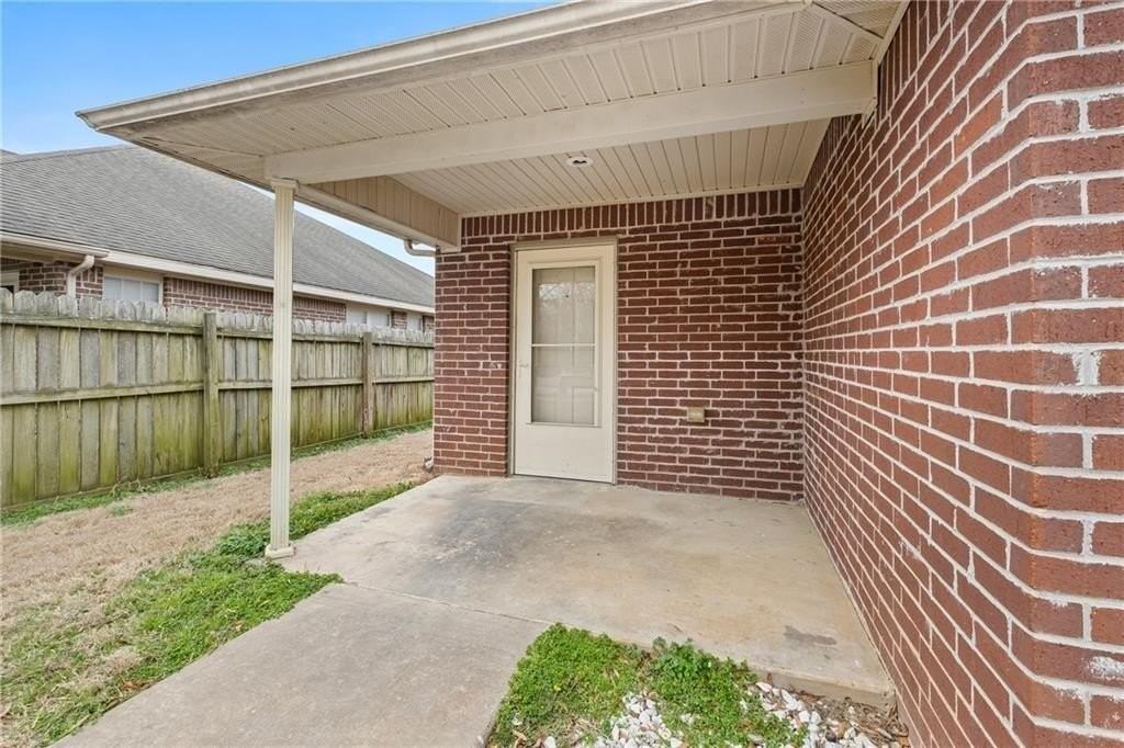 1667 N Evening Shade Dr - Photo 3 of 34