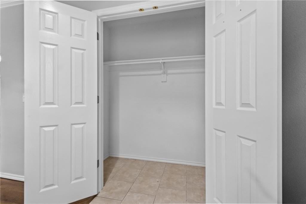 1667 N Evening Shade Dr - Photo 5 of 34