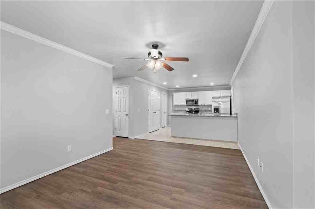 1667 N Evening Shade Dr - Photo 6 of 34