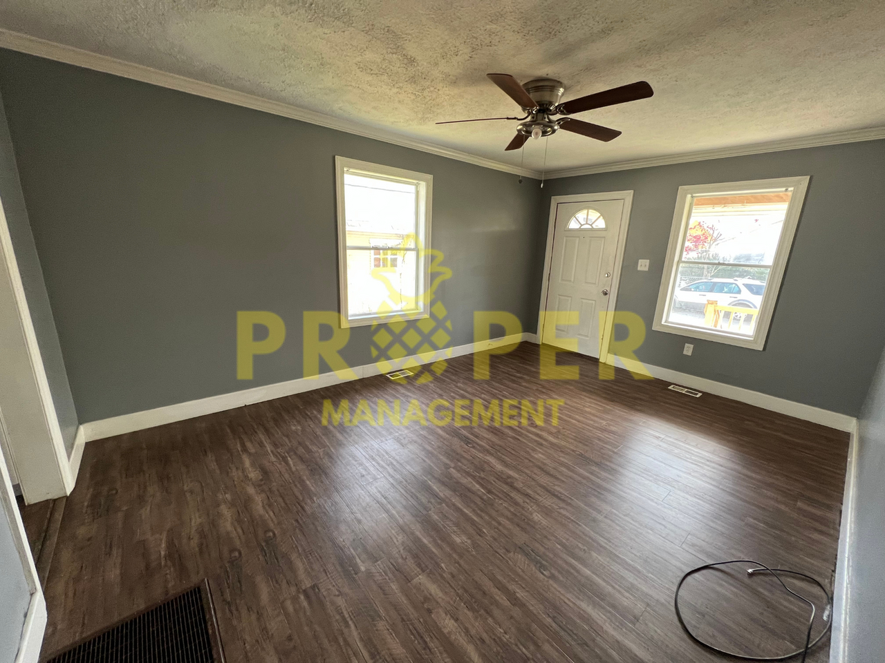 3509 Le Juene Dr - Photo 4 of 9