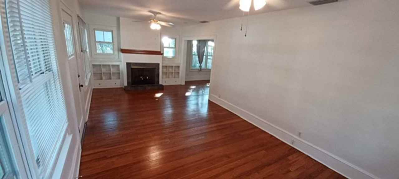 14 N Fern Creek Ave - Photo 3 of 17
