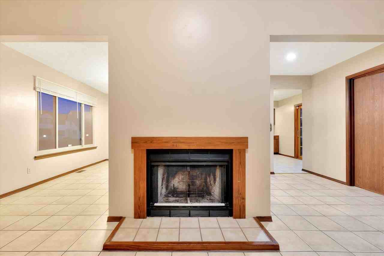 2611 Rachel Rd - Photo 6 of 28