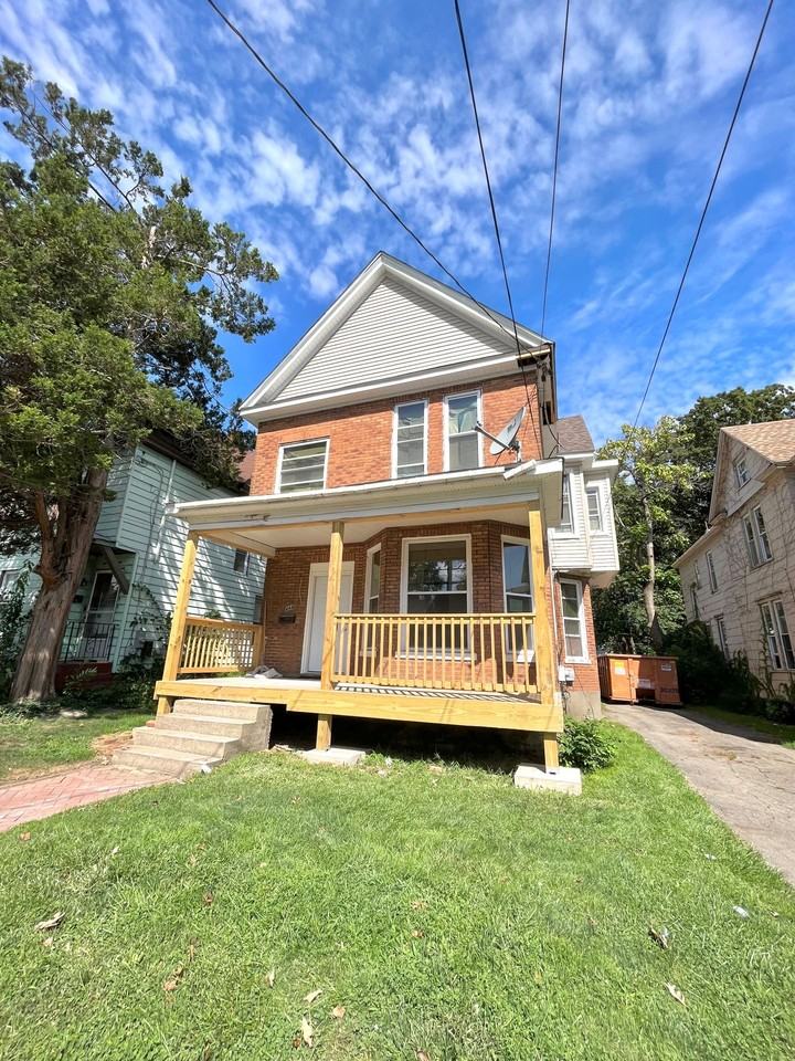 444w5th - Photo 2 of 2