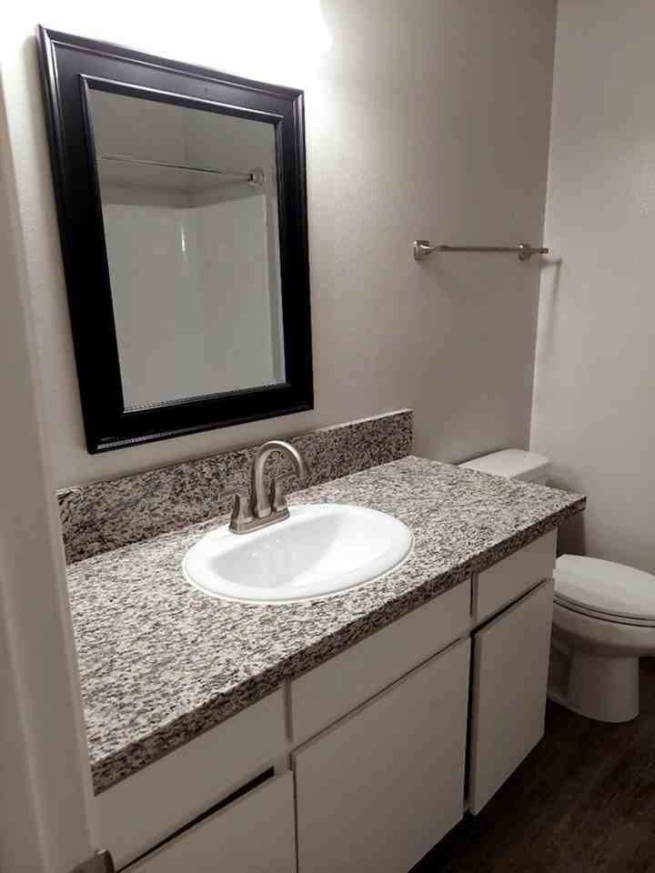 Crown Apartments - Photo 4 of 5