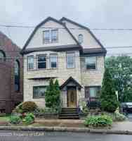 featured image of 9 S Welles St