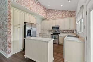 800 Palomino Ln - Photo 1 of 1