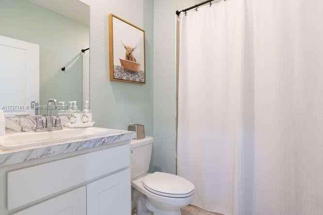 1755 SE 9th Ter - Photo 7 of 22