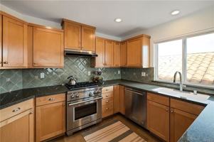 featured image of 1743 Havemeyer Ln